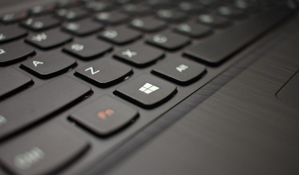 nefunguje klávesnica